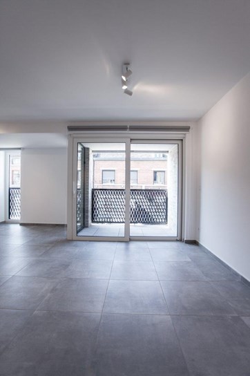 APPARTEMENT N° 2 PREMIER ETAGE-2