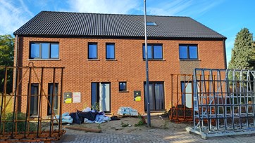 liers 6-7 pose chassis (2)