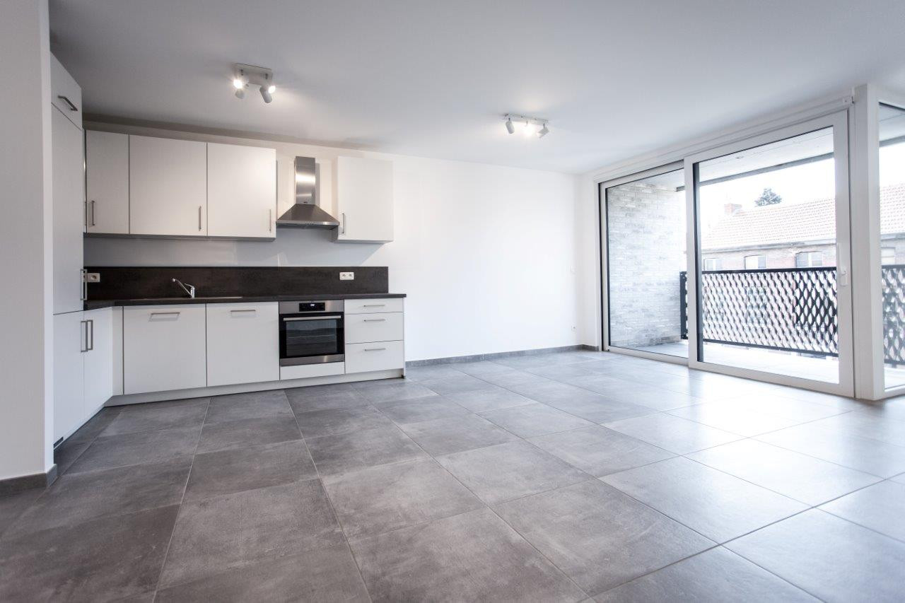 APPARTEMENT N° 4 DEUXIEME ETAGE